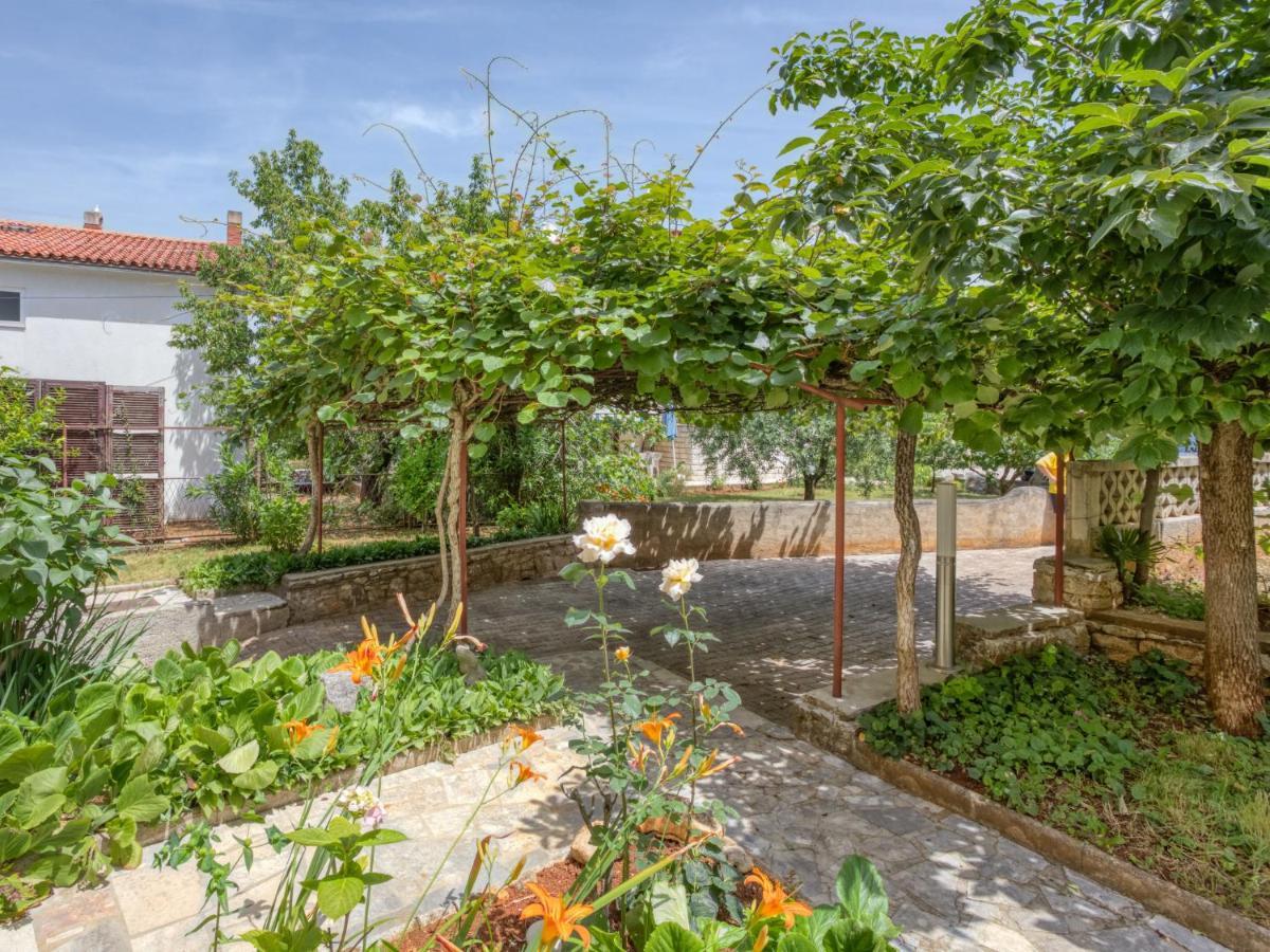 Apartment Daria-3 By Interhome Porec Esterno foto
